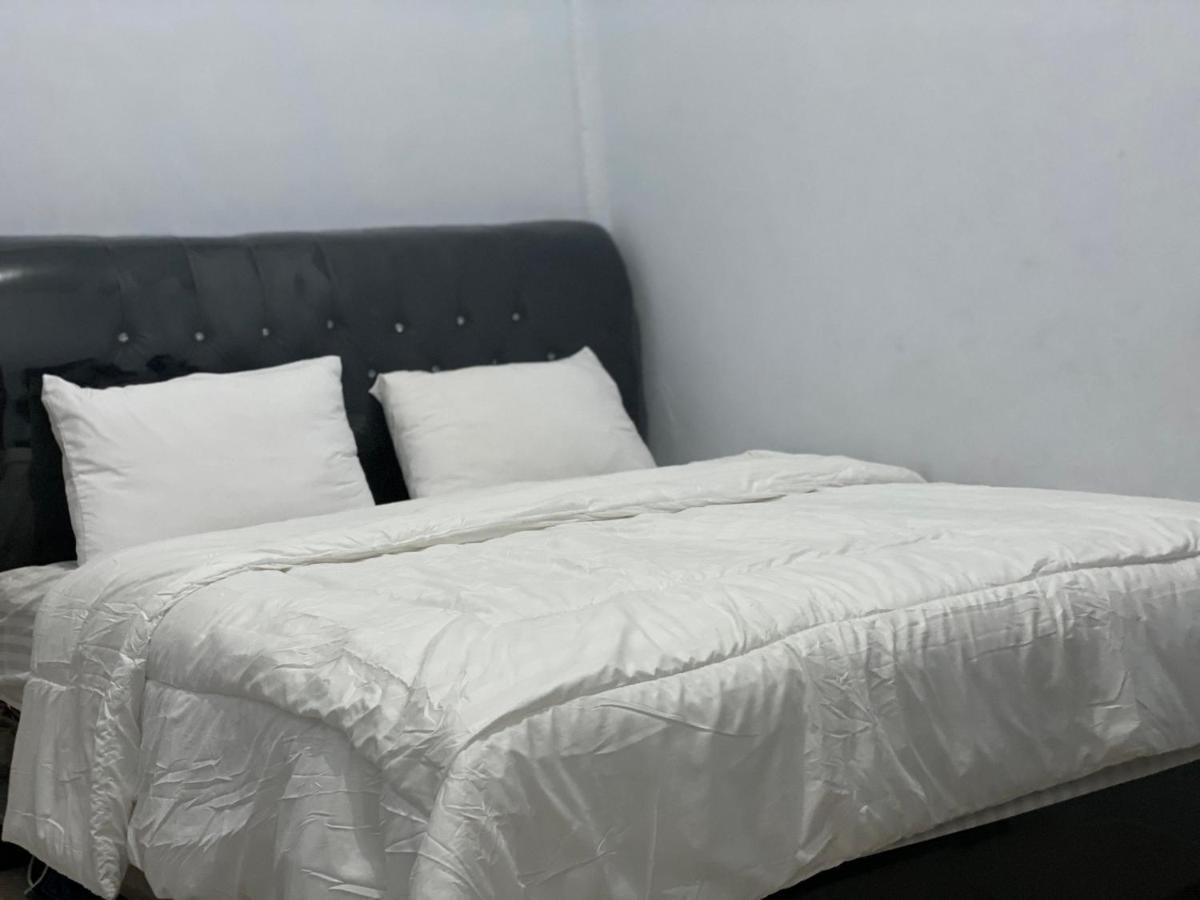 Khalisa Home Syariah بونتِياناك المظهر الخارجي الصورة