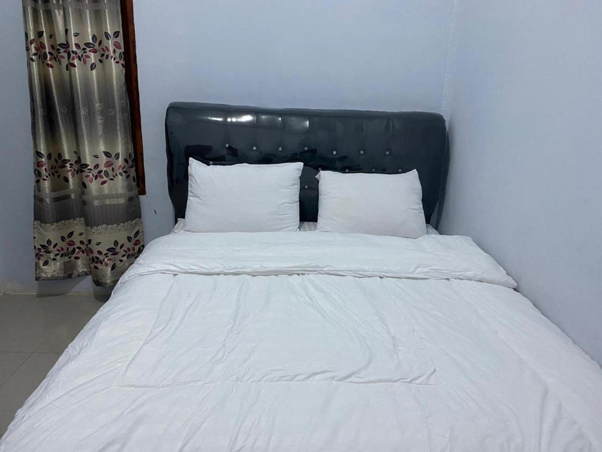 Khalisa Home Syariah بونتِياناك المظهر الخارجي الصورة